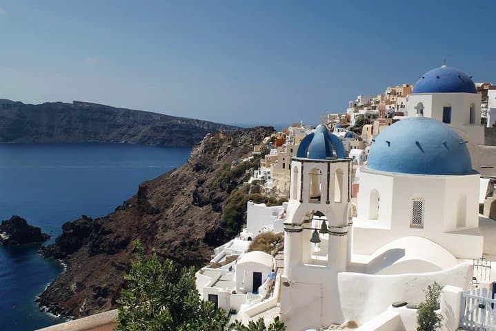 Private Santorini Minivan Tour: 6-Hour Custom Shore Excursion photo 5