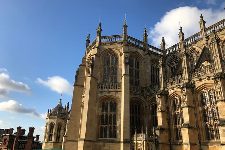 Windsor Castle & Hampton Court Palace: A Royal Saga Day Tour from London photo 2