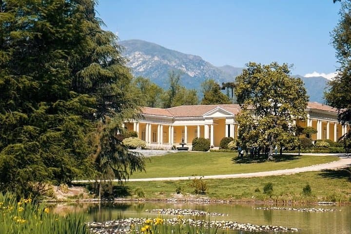 Maipo Valley & Concha y Toro Winery Tour with Private Transfer from Santiago
