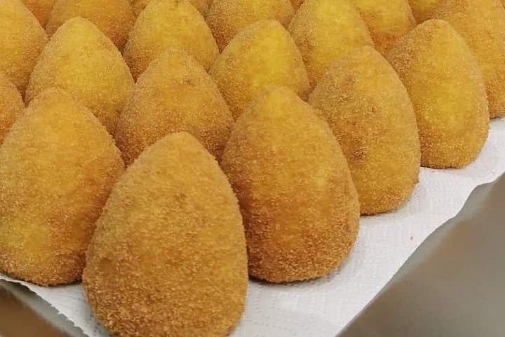 Live and Savor Palermo: Private 4-Hour Food & City Walking Tour photo 3