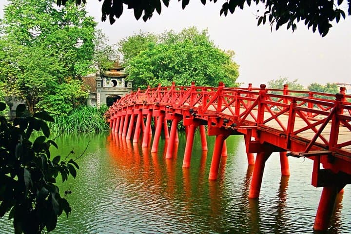 15-Day Vietnam Adventure: Hanoi to Ho Chi Minh via Pu Luong, Halong & the Mekong photo 3