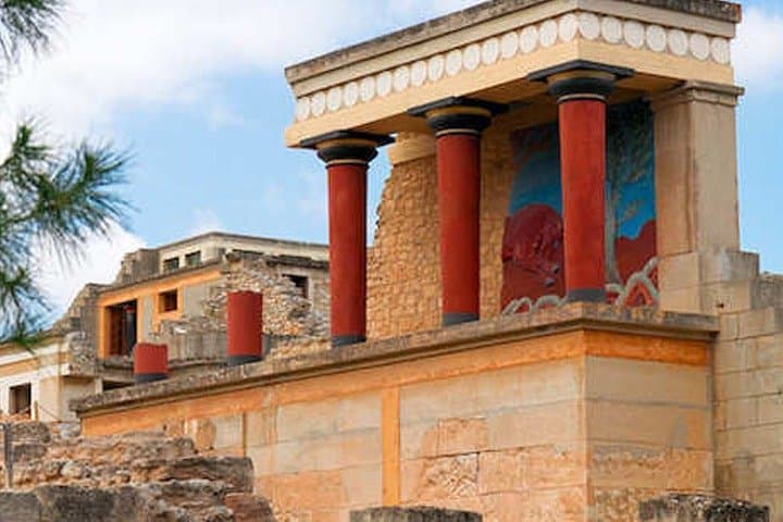 Knossos & Heraklion: Full-Day Guided Tour of Minoan Crete