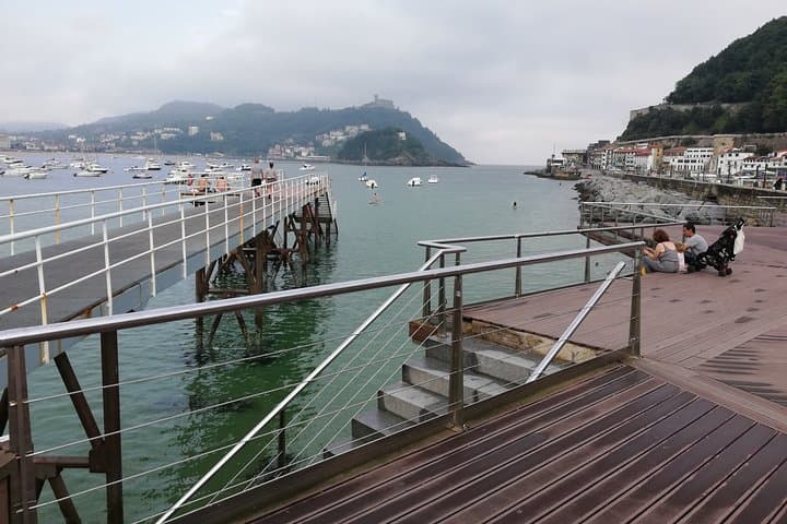 San Sebastian Sightseeing & Pintxos: Private Cultural and Gastronomic Adventure photo 5