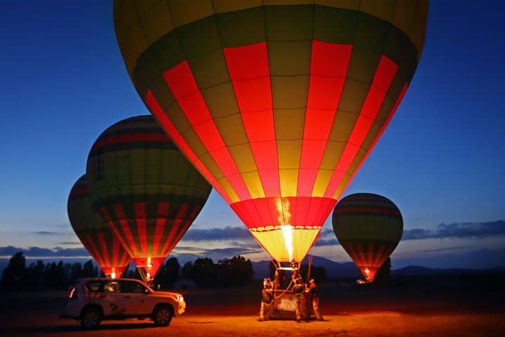 Sunrise Balloon Escape Over Jbilet: 1-Hour Flight with 4x4 Transfer & Berber Breakfast photo 3