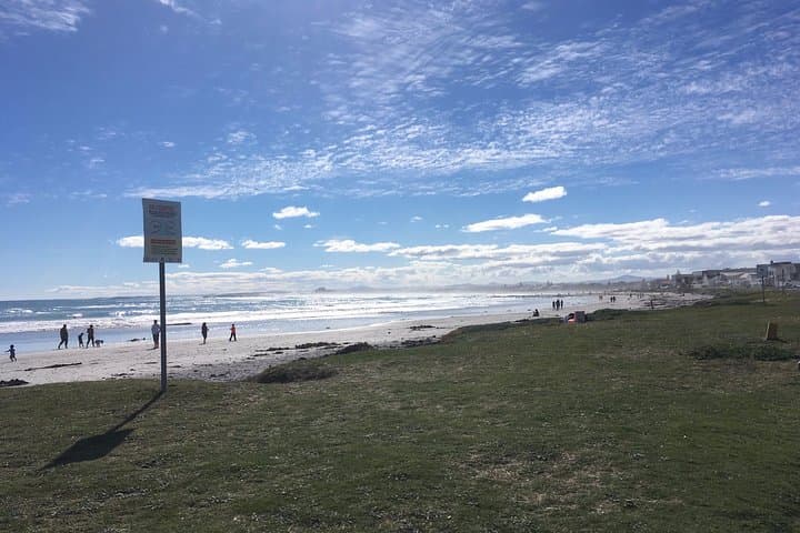west-coast-private-day-tour-cape-town-lagoon-san-cultural-center photo 2