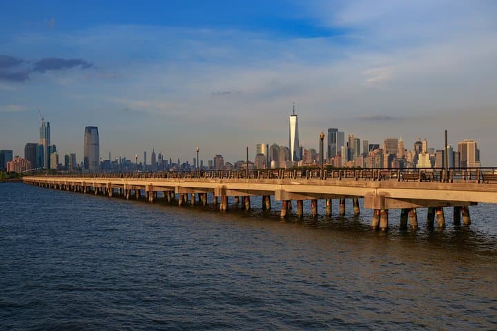 Private Panoramic Skyline Tour: Manhattan Skyline Views from Jersey City & Hoboken photo 3