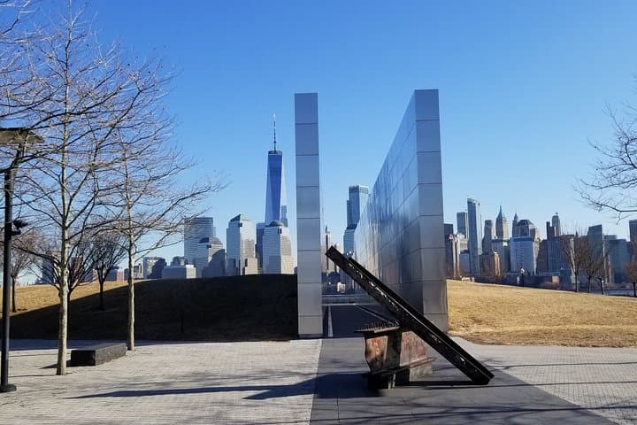 Private Panoramic Skyline Tour: Manhattan Skyline Views from Jersey City & Hoboken photo 5