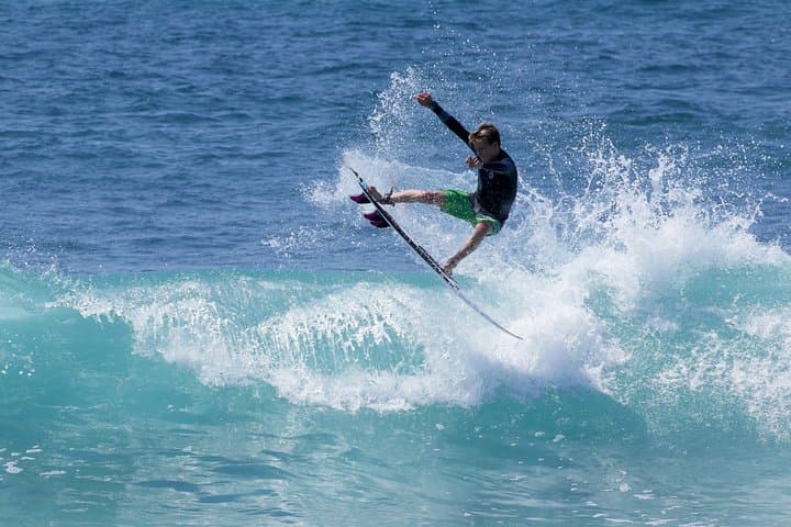 Cabo Full-Day Surf Expedition: Uncrowded Baja Breaks with Local Guides