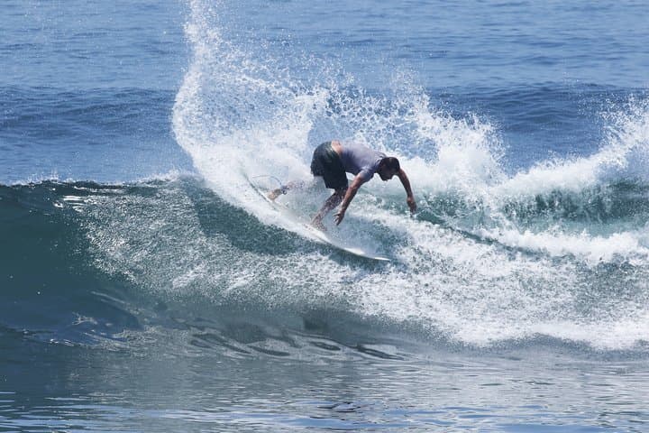 Cabo Half-Day Surf Expedition: Uncrowded Breaks & Local Guides