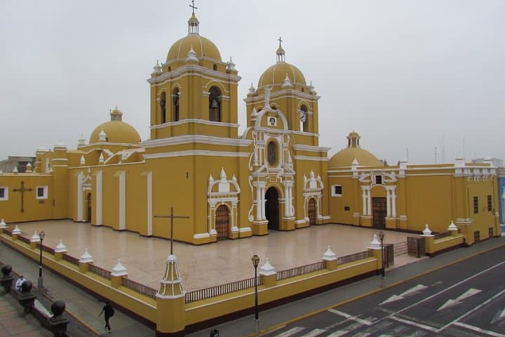 Trujillo Colonial City Tour and Archaeological Museum Visit photo 3