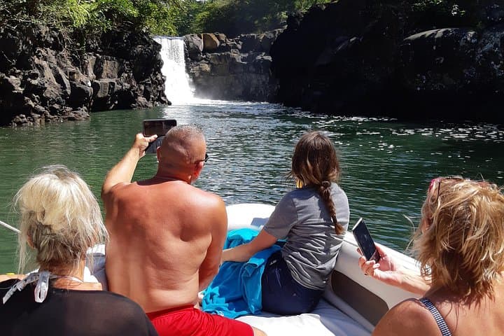 Mauritius South East Discovery Cruise: Ile aux Cerfs, Waterfalls & Snorkel photo 4