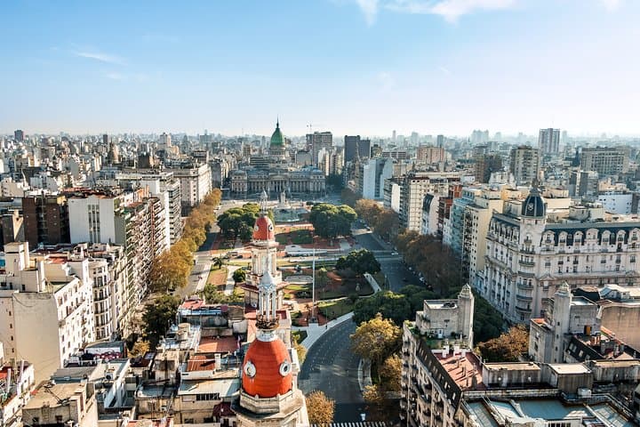 Buenos Aires Private Photo Shoot: Professional Urban Photography Experience