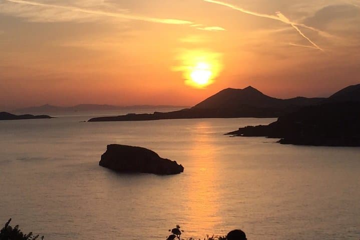 Athens to Cape Sounion: Private Full-Day Tour to the Acropolis, Vouliagmeni Lake & Temple of Poseidon photo 4
