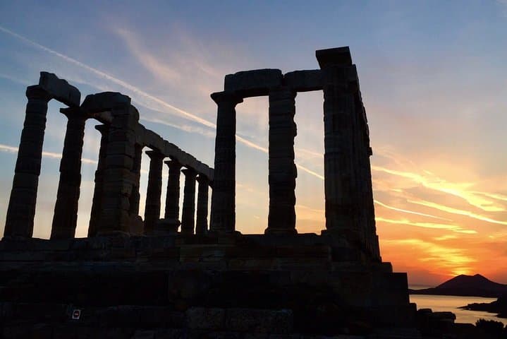 Athens to Cape Sounion: Private Full-Day Tour to the Acropolis, Vouliagmeni Lake & Temple of Poseidon photo 5