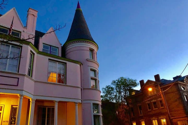 Old Louisville Ghost Tour: Historic Victorian Mansions & Haunted Walk at 4th and Ormsby photo 3
