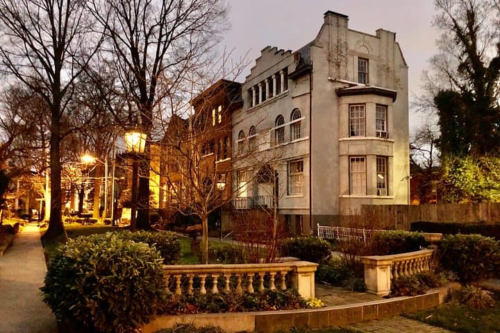 Old Louisville Ghost Tour: Historic Victorian Mansions & Haunted Walk at 4th and Ormsby photo 5