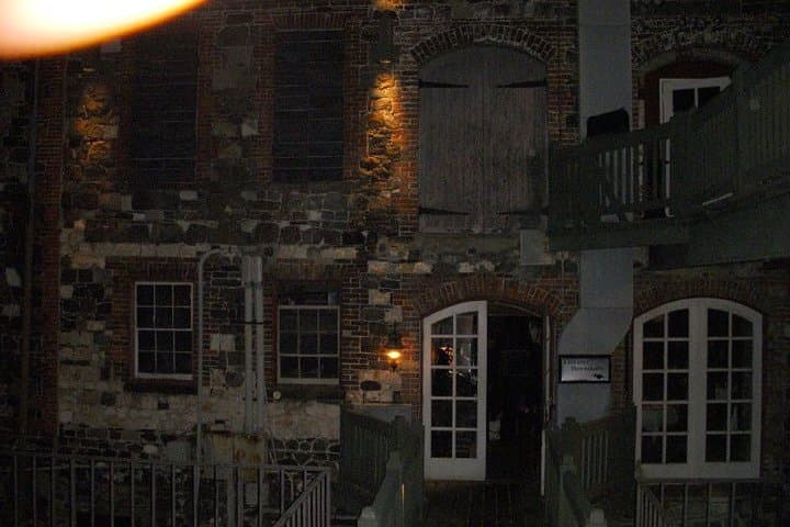 Savannah 10pm Restless Souls Tour — Evidence-Driven Ghost Walk Through Historic Squares photo 2