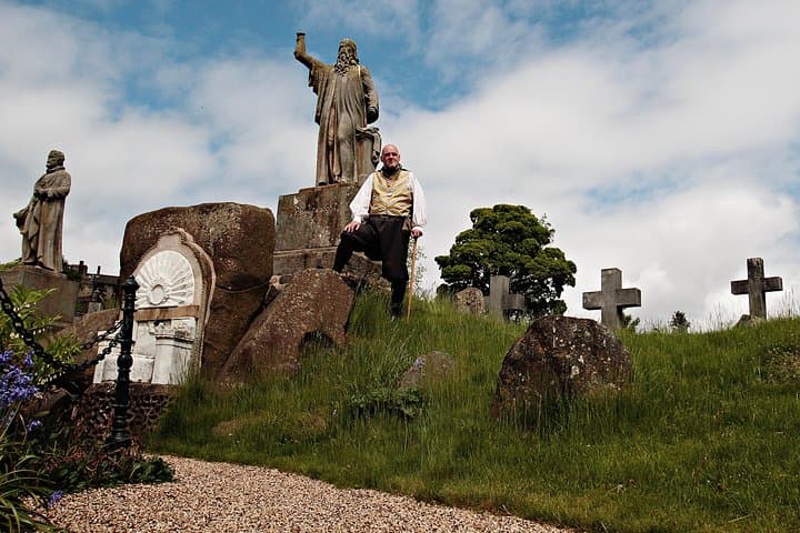 Stirling Old Town Private Walking Tour — Historic Royal Burgh Highlights photo 6