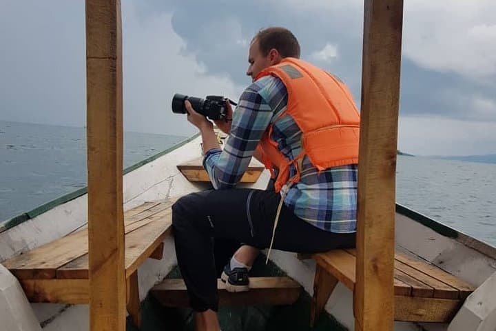Kivu Lake & Gisenyi Day Trip: Boat Cruise, Hot Springs and Nyiragongo Views