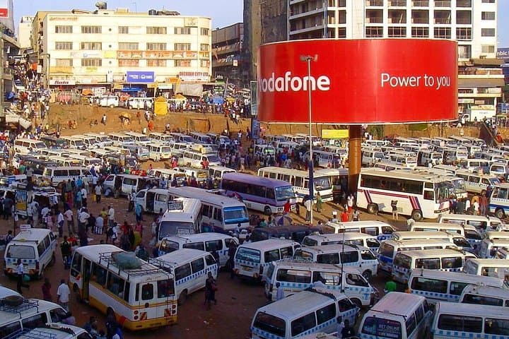 3-Hour Kampala Walking Tour: Old Taxi Park, Markets & Gaddafi Mosque