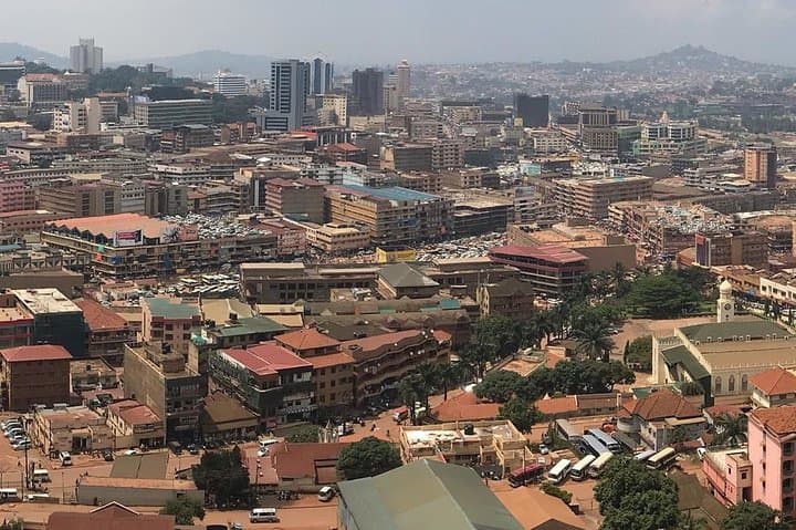 3-Hour Kampala Walking Tour: Old Taxi Park, Markets & Gaddafi Mosque photo 3