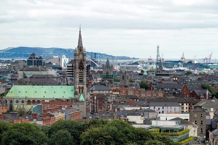 Dublin Professional Photoshoot: Hire a Photographer for City Portraits photo 1