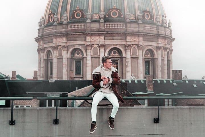 Florence Private Photographer Experience: Professional Photo Shoot in Historic Locations photo 4