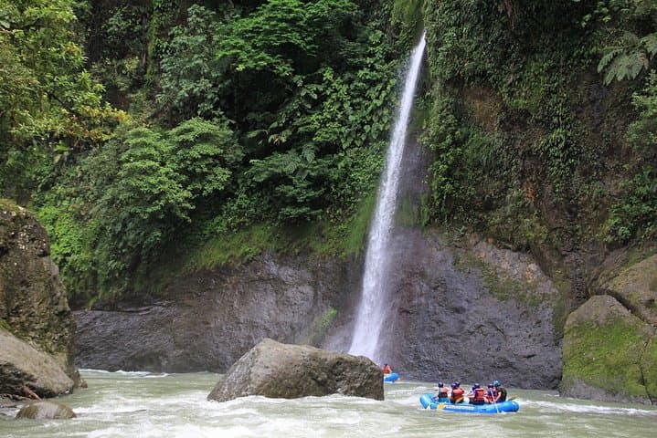 Between Oceans: 14-Day Costa Rica Adventure from San José to Manuel Antonio photo 3