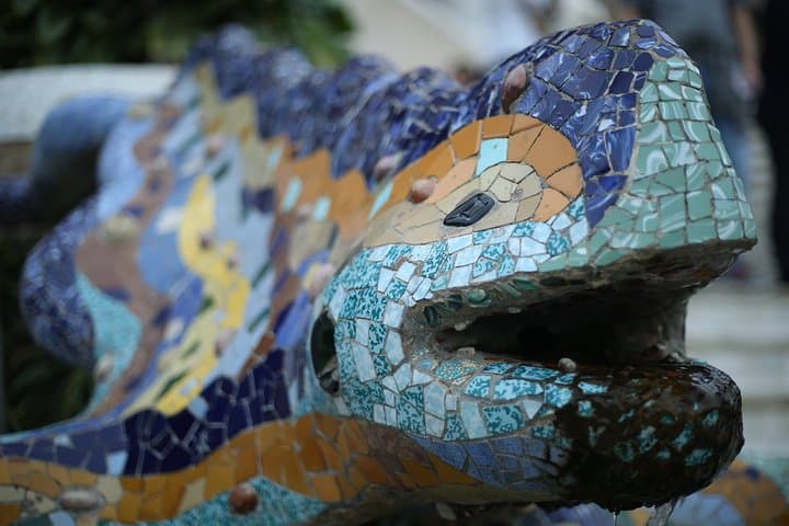 Park Guell Small Group Guided Tour: Skip-the-Line Gaudi Highlights in Barcelona photo 3