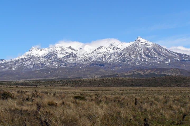 Mt Ruapehu Snow Experience: Day Trip from Auckland for Skiing and Sightseeing photo 6