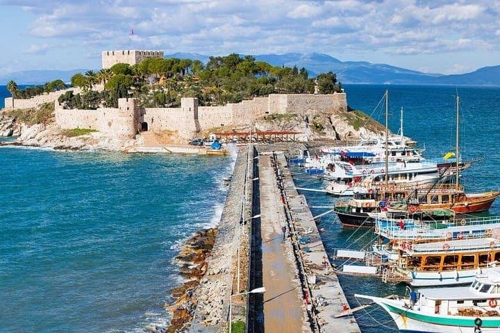 Kuşadası Full-Day Boat Cruise: 3 Bays, Swimming Stops & Lunch