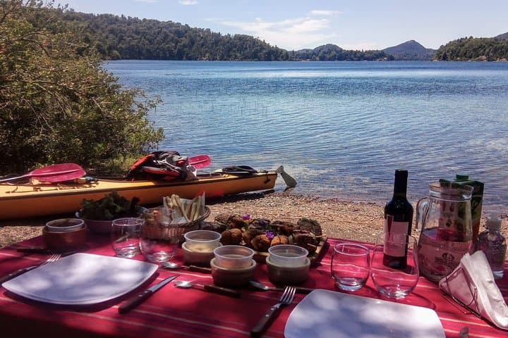 Mascardi Lake Kayaking and Trekking Tour from Bariloche — Day Trip in Nahuel Huapi photo 3