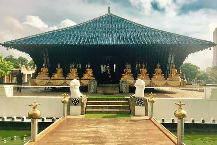 Colombo Private Guided City Tour: Full-Day Cultural & Colonial Highlights photo 5