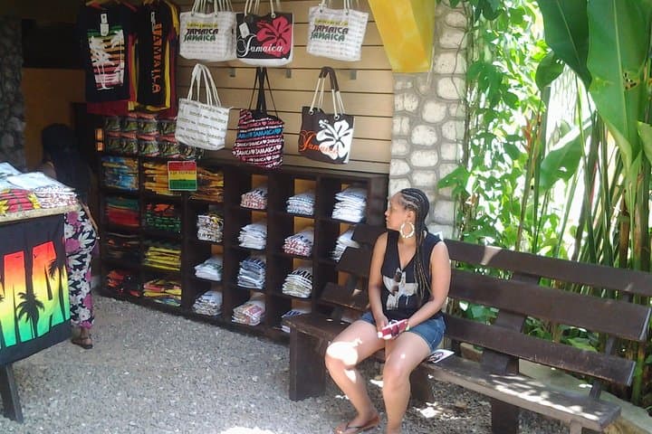 Explore Bob Marley’s Nine Mile: Cultural Excursion from Montego Bay photo 4