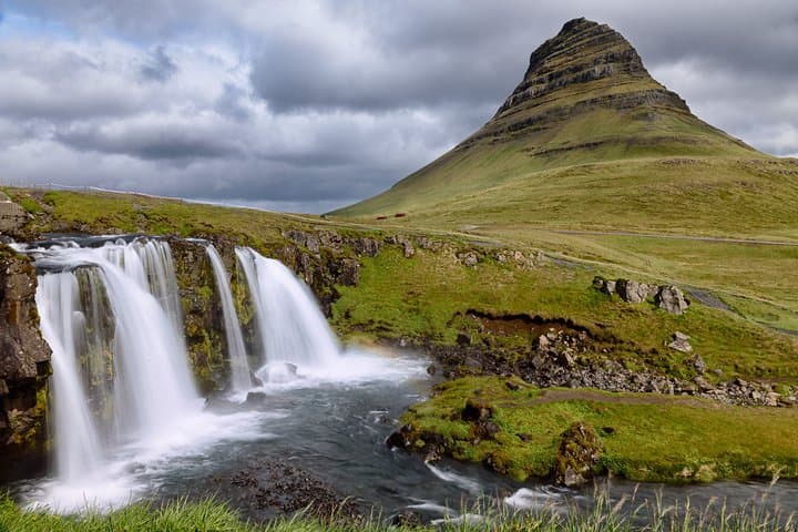 8-Day Magical Iceland: Blue Lagoon, Lava Tunnel & Whale Watching