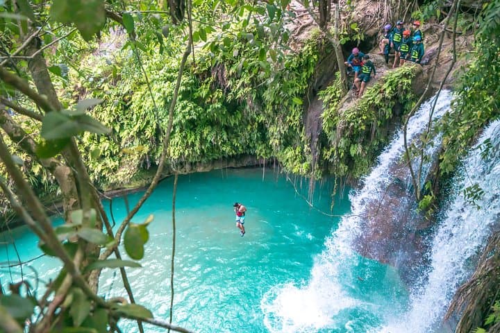 Kawasan Falls Canyoning & Moalboal Sardine Run — Canyoning, Snorkeling & Sea Turtles photo 2