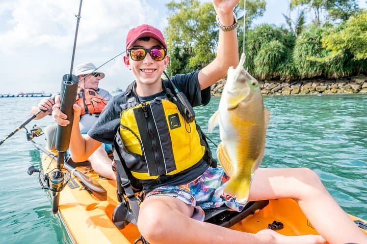 Kayak Fishing in Singapore: Sentosa & East Coast Day, Sunset and Night Tours