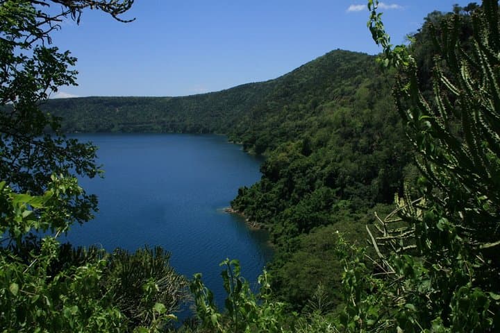 Lake Chala Day Tour: Hike, Kayak and Wildlife Near Mount Kilimanjaro photo 3