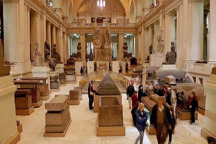 Private Day Trip to Cairo from Sharm El Sheikh by Air — Giza Pyramids & Egyptian Museum photo 4
