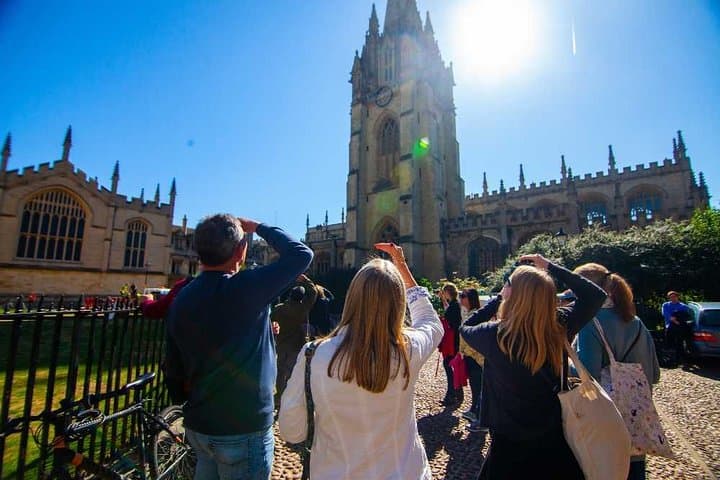 Oxford University Walking Tour — Socially Distanced Student-Guided History Walk photo 3
