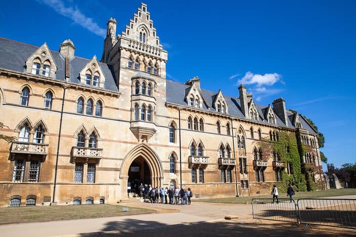 Oxford University Walking Tour — Socially Distanced Student-Guided History Walk photo 4