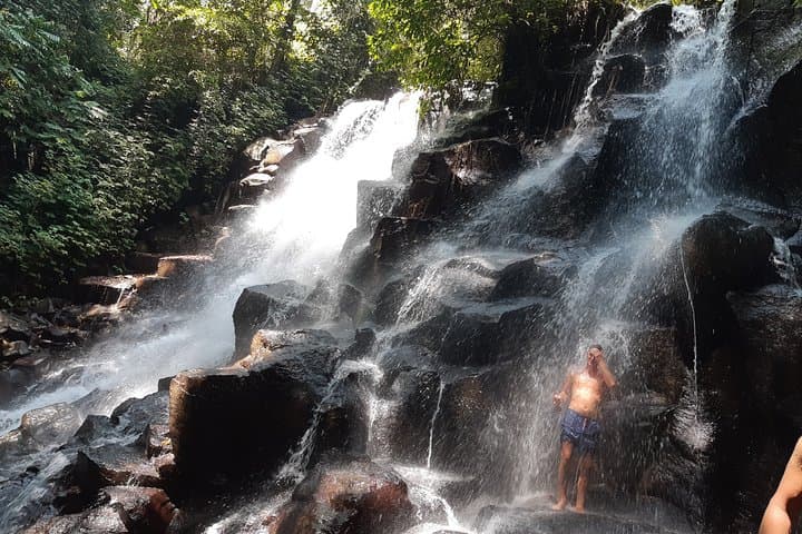Banyumala Instagram Waterfall Private Tour — Wanagiri Hidden Hills Day Trip photo 3