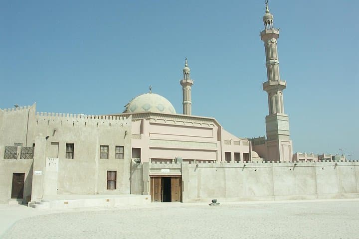 Inside Sharjah Art Museum: A 3-Hour Tour of Gulf Art, Collections & Workshops photo 2