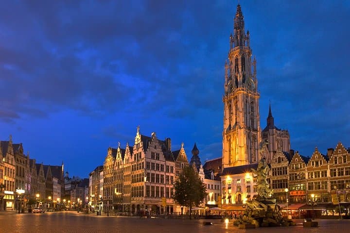 Antwerp Night Walking Tour — Private Dark Side, Rooftop Views & Hidden Stories photo 5