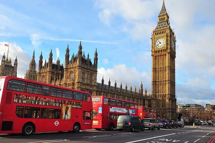 Private Luxury London Sightseeing Tour by Executive Vehicle