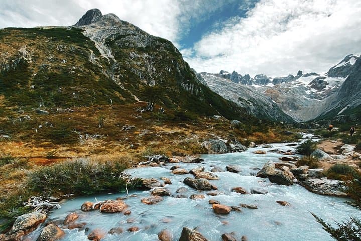 Emerald Lagoon Trekking: Glacier-Fed Hike from Ushuaia to Laguna Esmeralda photo 2