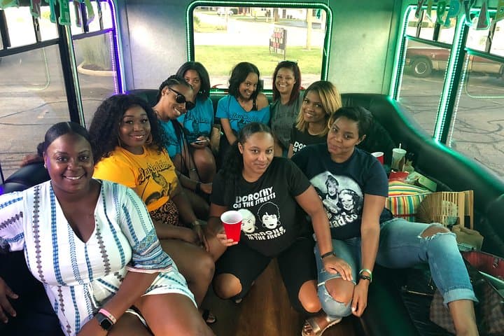Top Shelf 14-Passenger Winery Tour from Indianapolis — Private Party Bus Wine Tastings photo 1