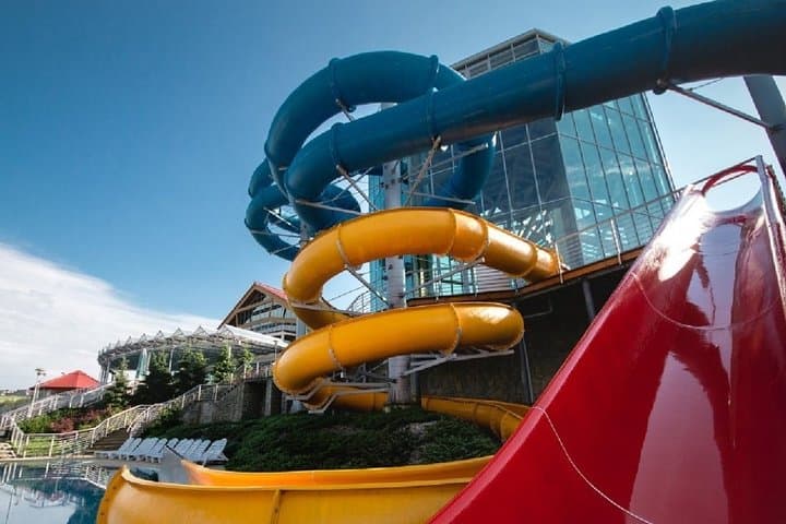 Day Trip to Chochołów Thermal Baths from Krakow — Soak, Slides & Tatra Views photo 6