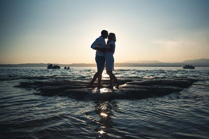 Private Walking Photography Tour in Sirmione: Capture Lake Garda's Peninsula photo 4