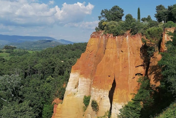 Explore the Luberon: Private Full-Day Villages Tour From Avignon photo 3